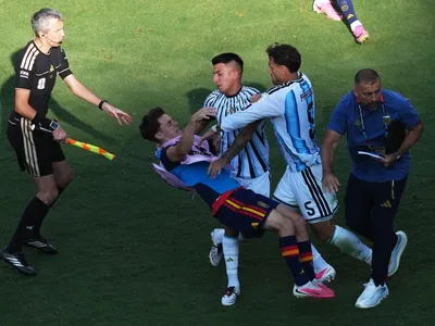 Fifa abre processos disciplinares contra a Argentina; veja detalhes