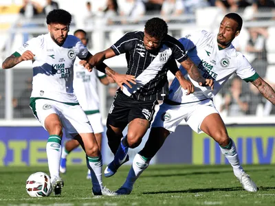Ponte Preta perde para o Goiás e chega a 12 jogos sem vitórias na Série B