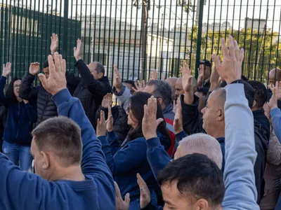 Trabalhadores da Parker entram em greve por tempo indeterminado em Jacareí
