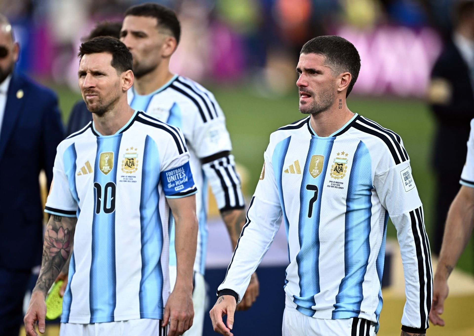 Meia da Argentina desabafa após vice e rebate "teorias de conspiração"