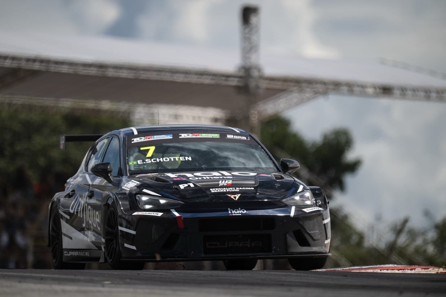 Erick Schotten enfrenta jornada dupla com TCR e Stock Light no Velocitta