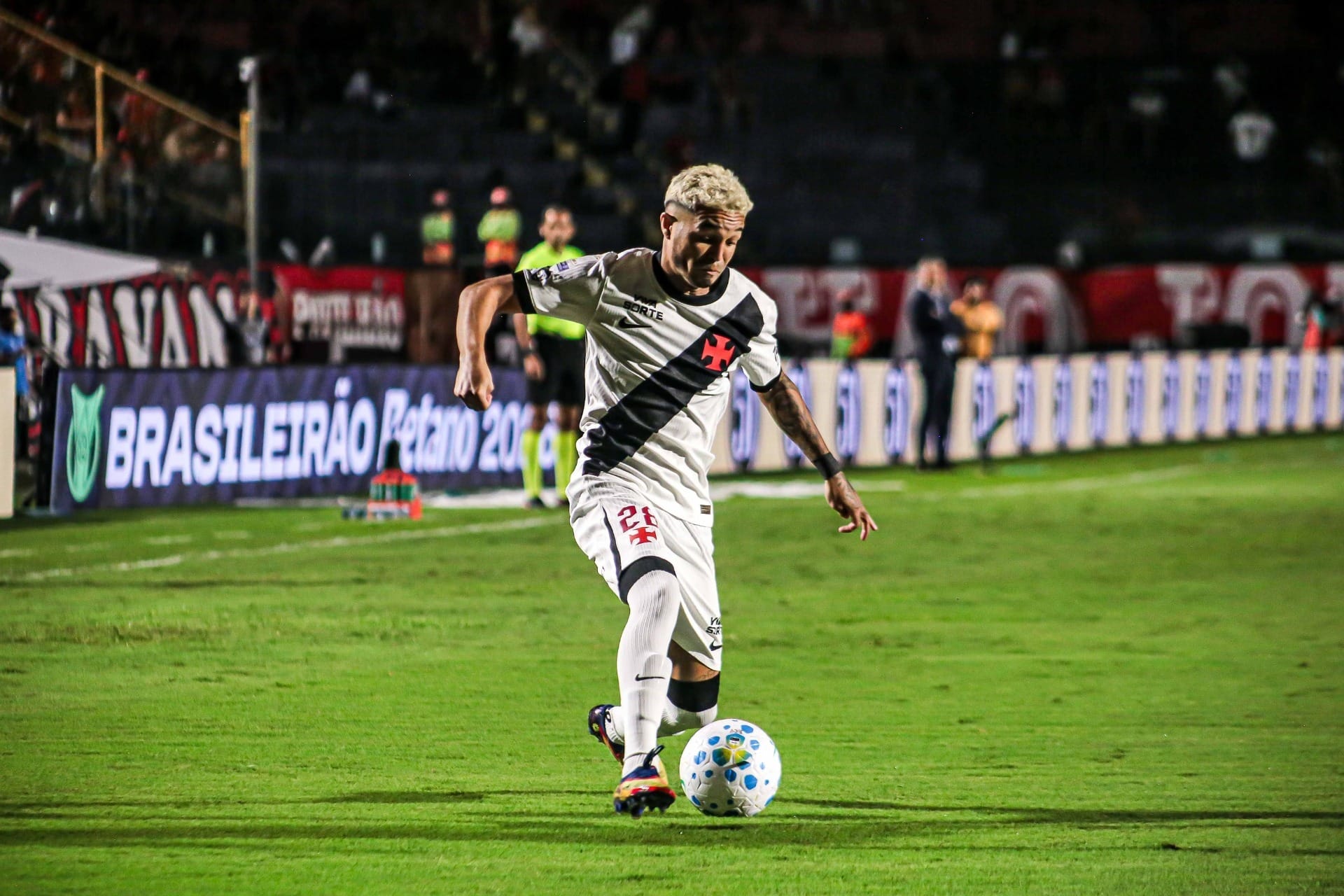 Vasco enfrenta Medellín pela Sul-Americana em jogo de ida dos playoffs