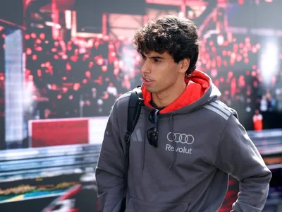 Bortoleto volta à pista que conquistou sua melhor posição na Fórmula 1