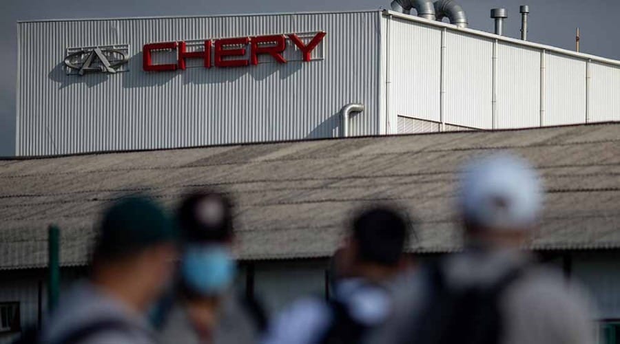 Jacareí dá 30 dias para Caoa Chery explicar futuro da fábrica; entenda
