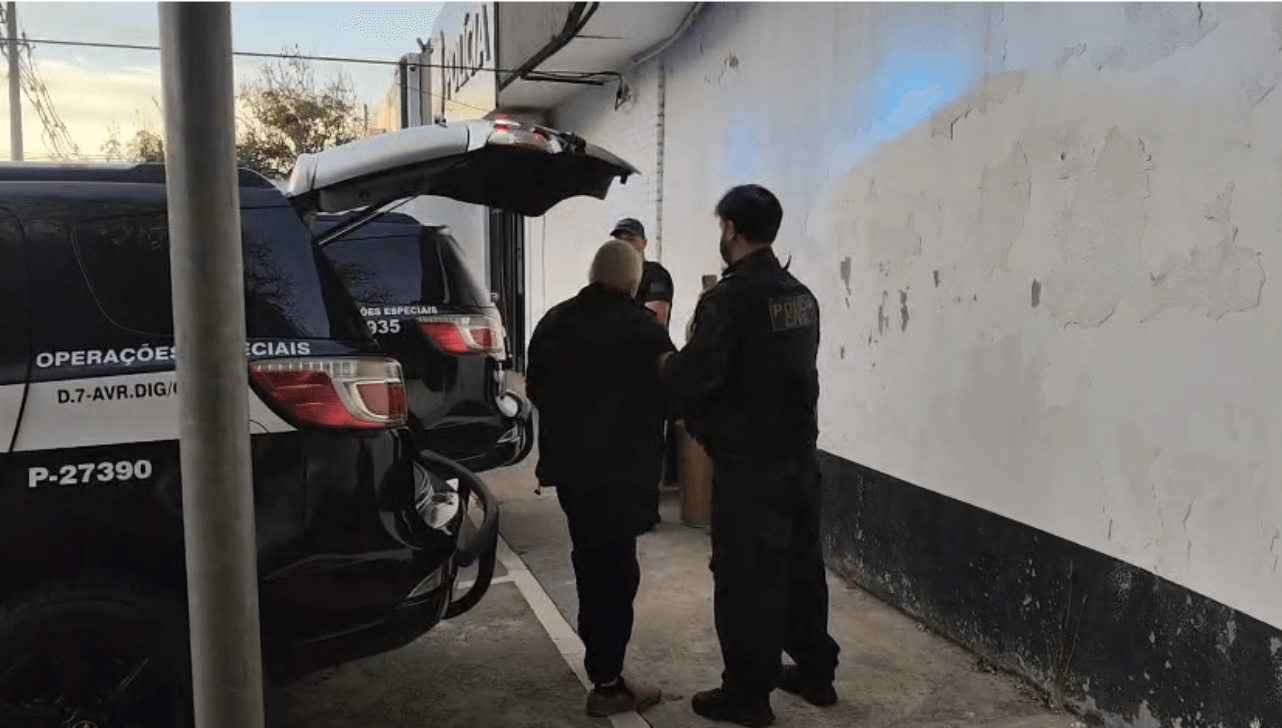Homem é preso por liderar esquema de fraudes contra empresas têxteis