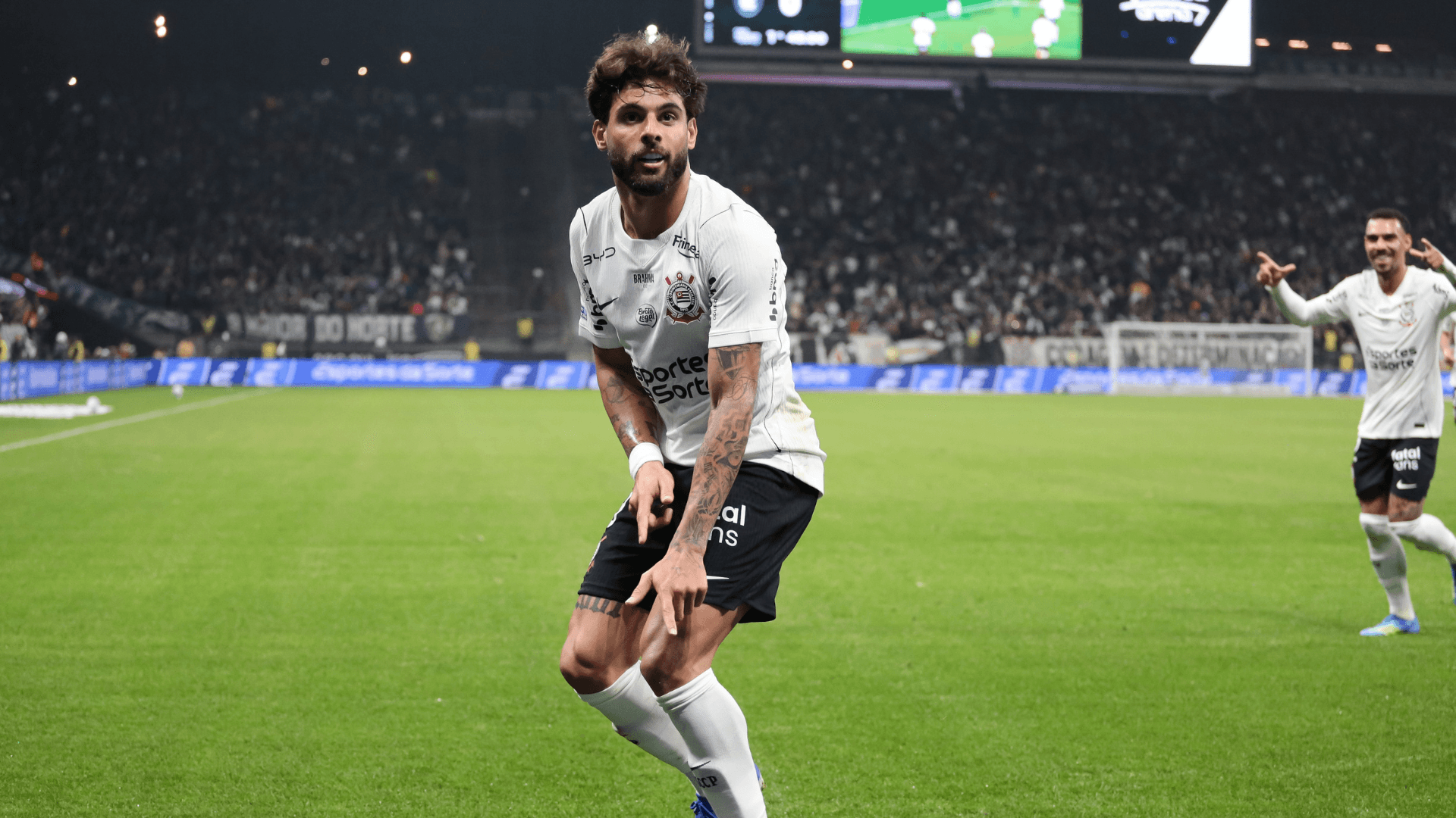 Corinthians domina o Remo e goleia na volta do Brasileirão