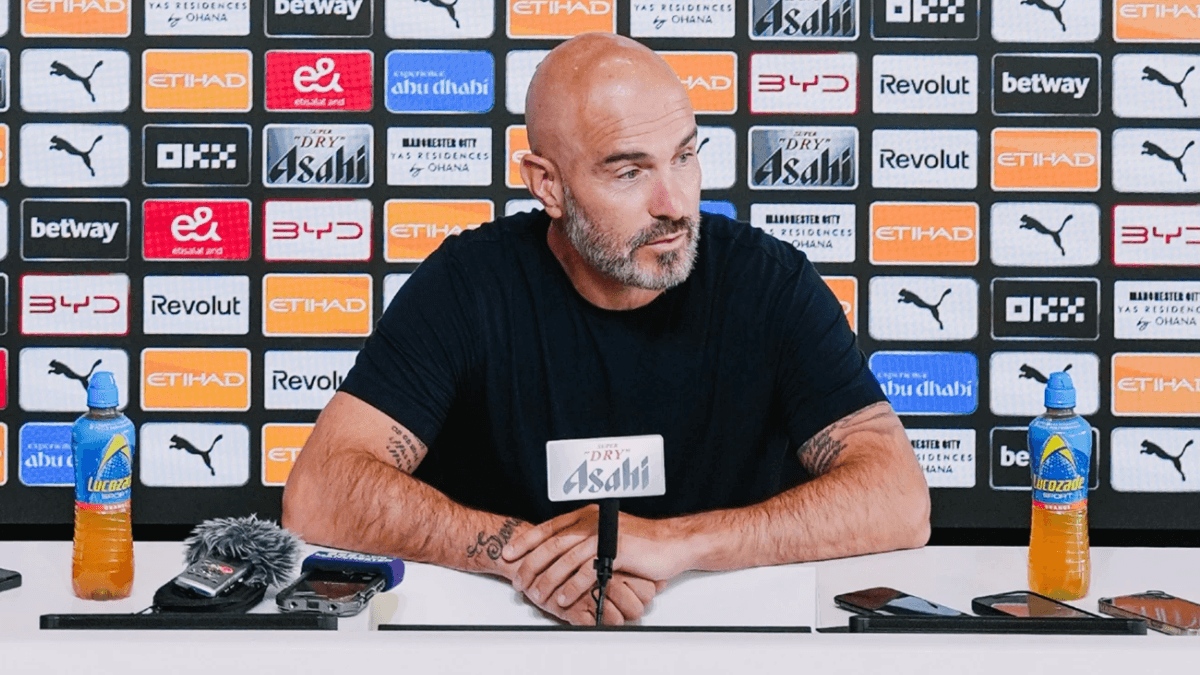 Manchester City: técnico revela cirurgia de Rodri e responde especulações