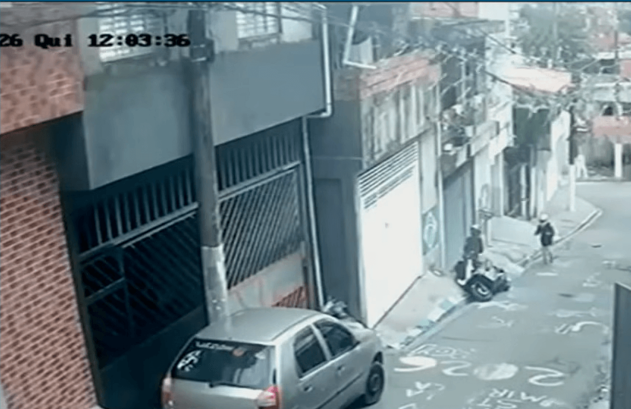 Homem é preso por atirar em mulher durante assalto na Zona Sul de SP