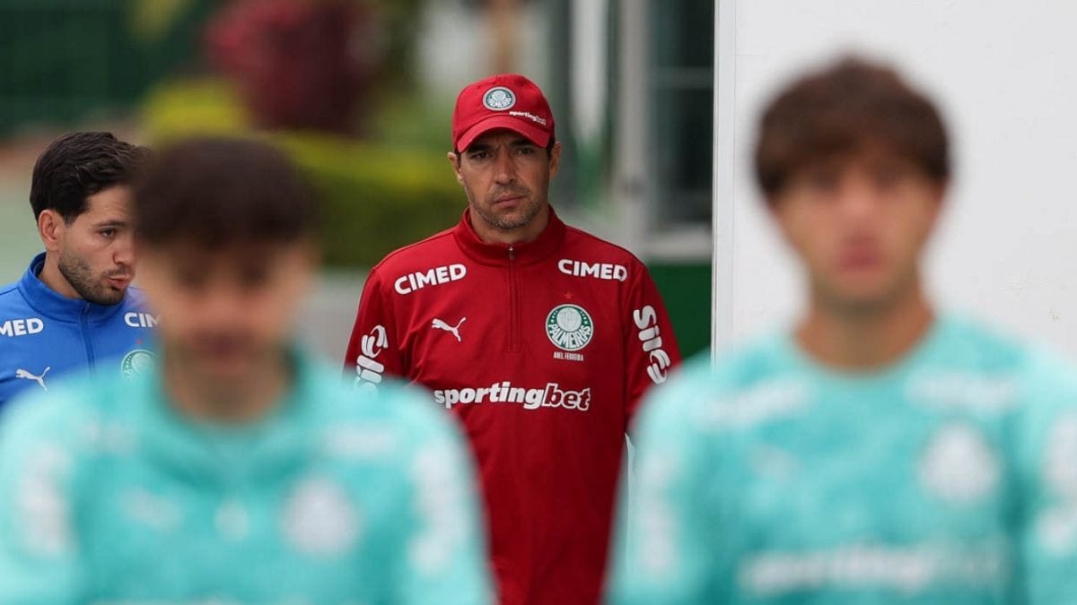 Palmeiras treina com reforços para enfrentar o Atlético-MG