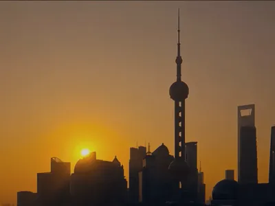 China avança no armazenamento de energia solar com megabaterias
