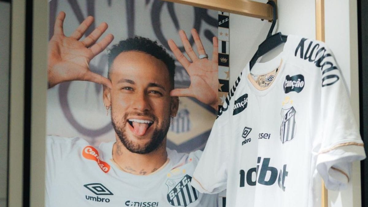 Neymar é titular no Santos contra a Chapecoense; veja escalações