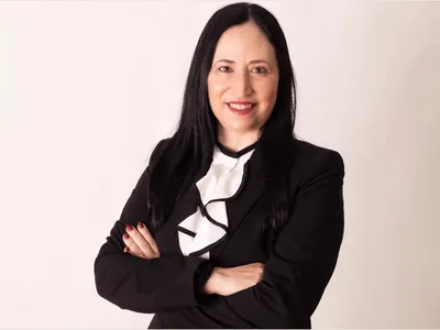 Quando a dor pede investigação: Claudia Talaga fala sobre endometriose