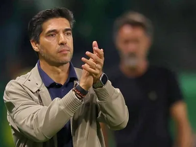 Abel quebra o silêncio sobre busca por reforços no Palmeiras