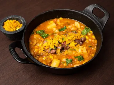 Locro de feijão branco com carne e legumes | Band Receitas