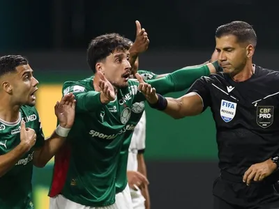 Palmeiras segue favorito; veja as chances de título do Brasileirão