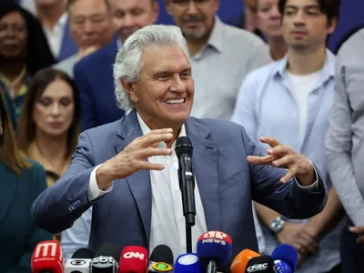 Flávio “desceu a um nível rasteiro de agressão” em convenção, diz Caiado