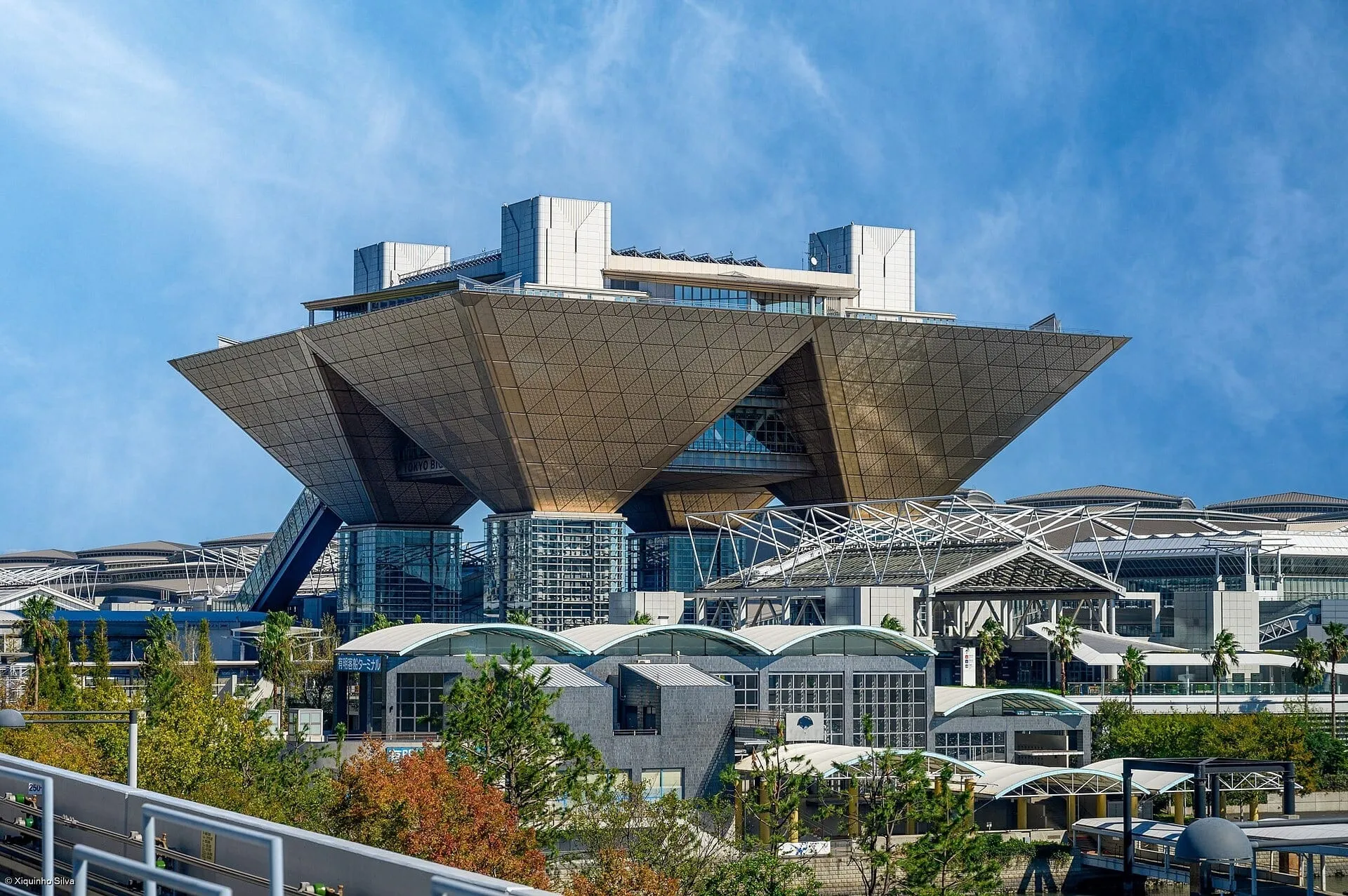 Tokyo Big Sight é o maior centro de convenções do Japão