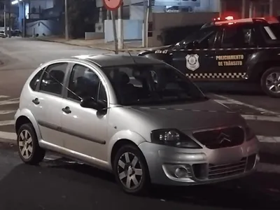 Guarda Civil prende trio suspeito de ter roubado carro em Limeira