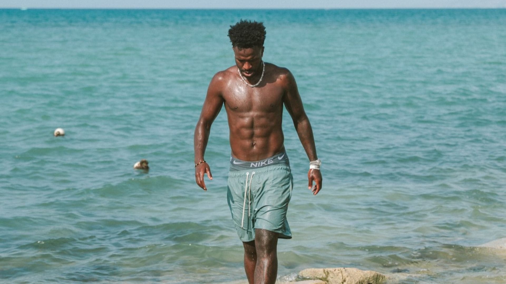 Vini Jr. curte férias na Jamaica