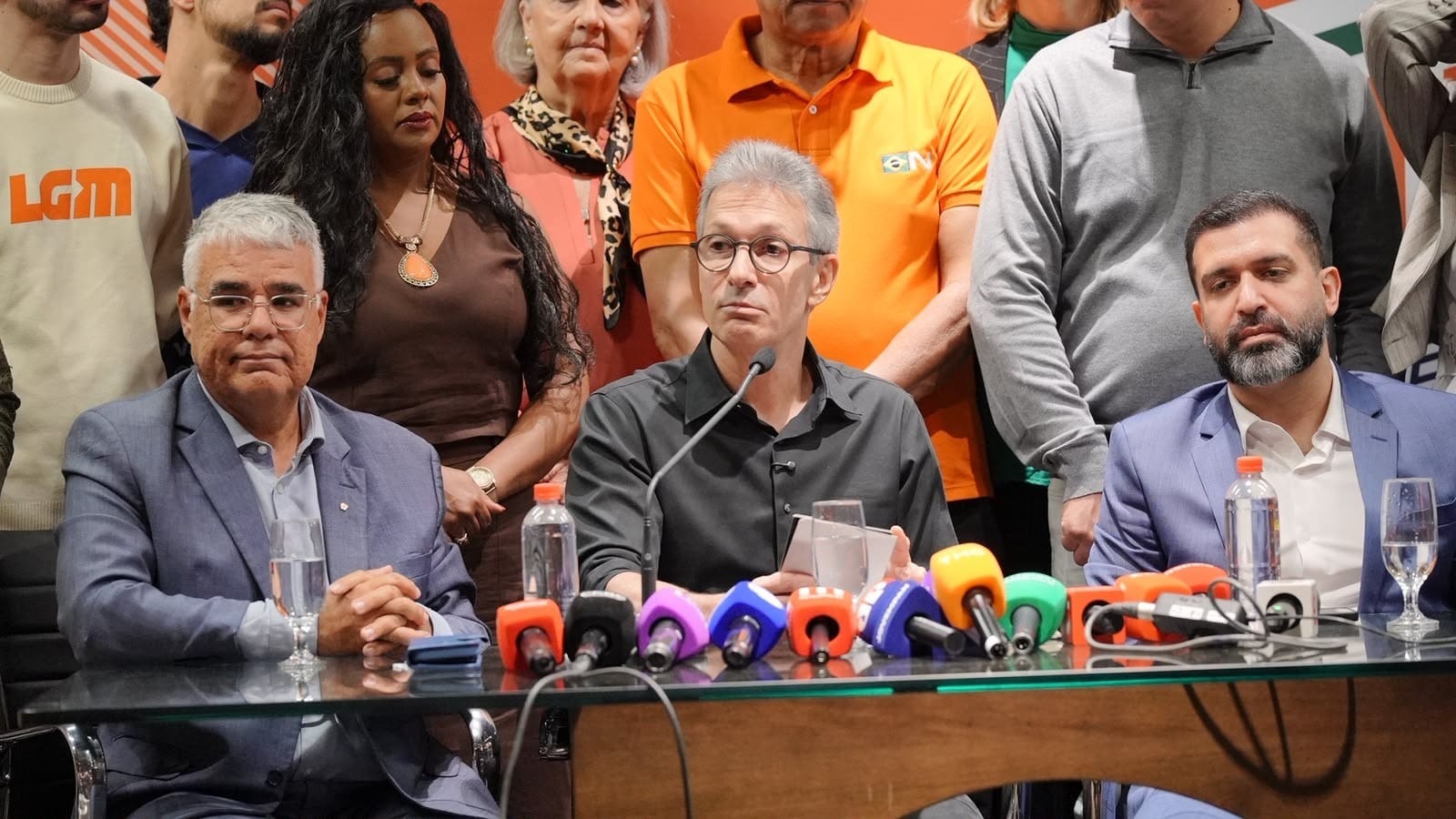 Zema admite conversas para Joaquim Barbosa ser vice em chapa presidencial