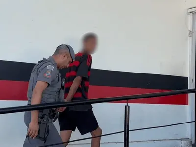 Homem é preso após tentar matar companheira a facadas em Campinas