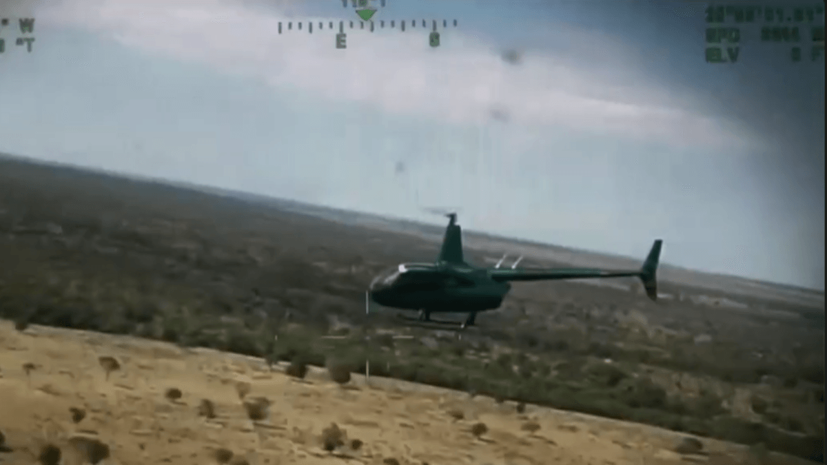 Helicóptero com 345 kg de cocaína é apreendido após perseguição no MS