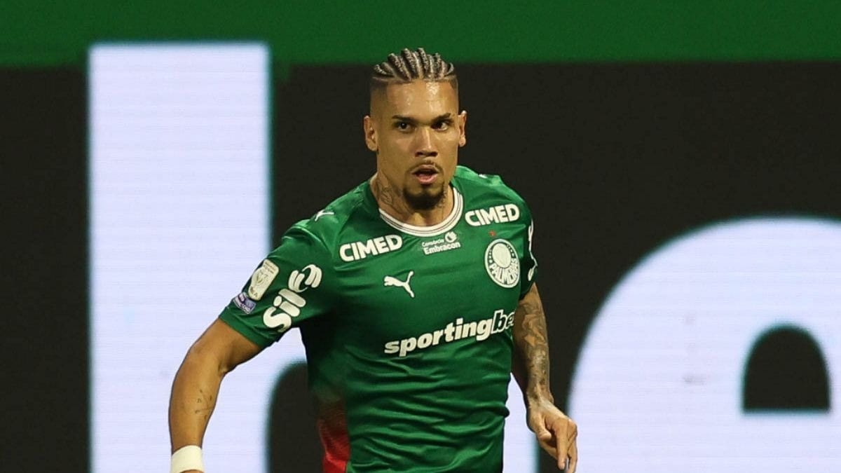 Nova lesão afasta Paulinho por três semanas no Palmeiras - QTU Questões do Universo