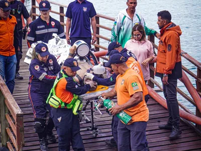 Uma pessoa morreu e 4 foram resgatadas após naufrágio em São Sebastião