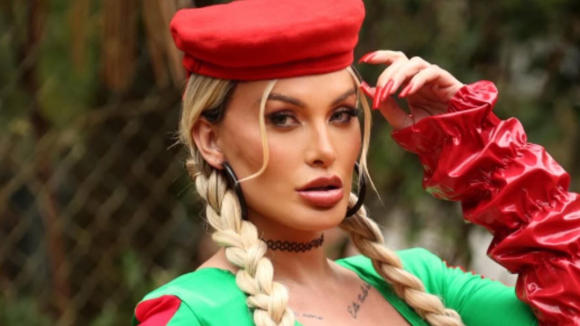 Andressa Urach abre seleção para tirar virgindade de fã: 'Inesquecível'