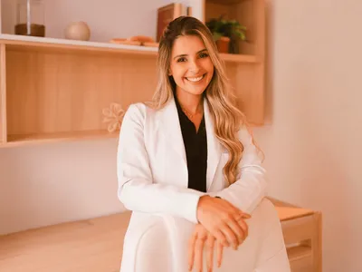 Menopausa sem silêncio: Lethicia Villar explica quando buscar ajuda