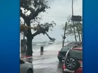 Homem morre após barco virar durante vendaval no Litoral de SP