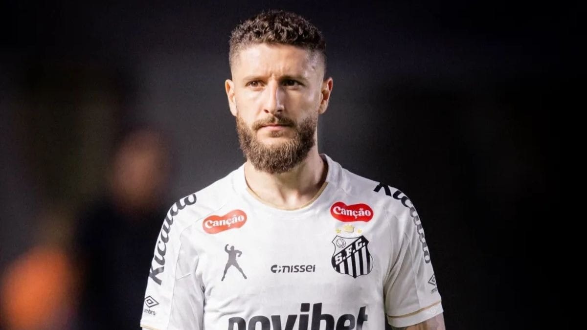 Zé Rafael rescinde com o Santos e Mayke busca saída na Justiça