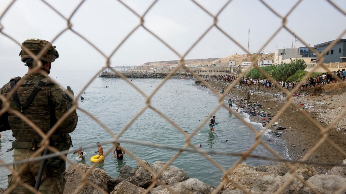 Crise migratória em Ceuta divide a União Europeia com pressão sobre Espanha