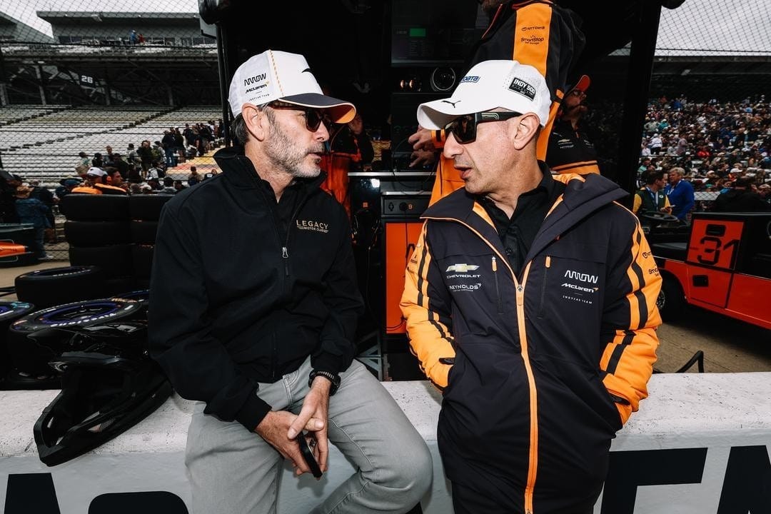 Dixon, Franchitti e Kanaan viram sócios de equipe da Nascar - QTU Questões do Universo