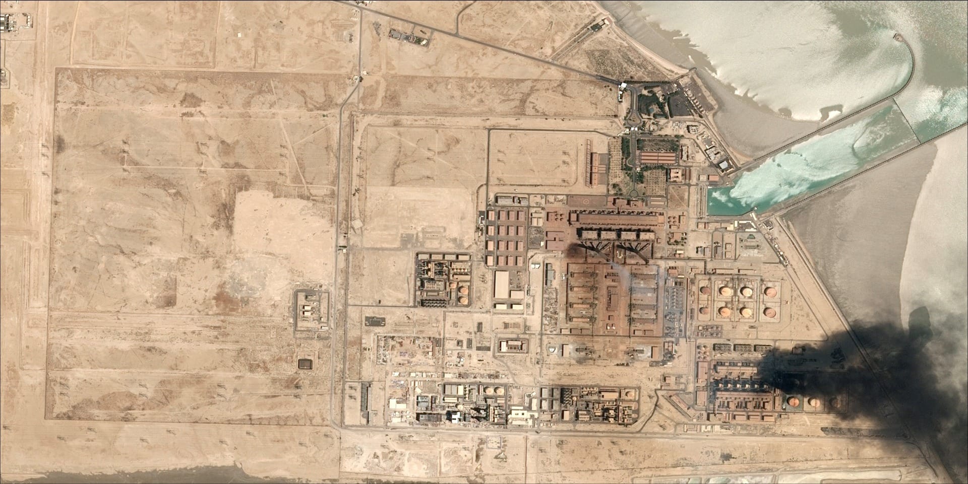 Irã diz que atacou base dos EUA no Kuwait e atingiu navios-tanques em Ormuz