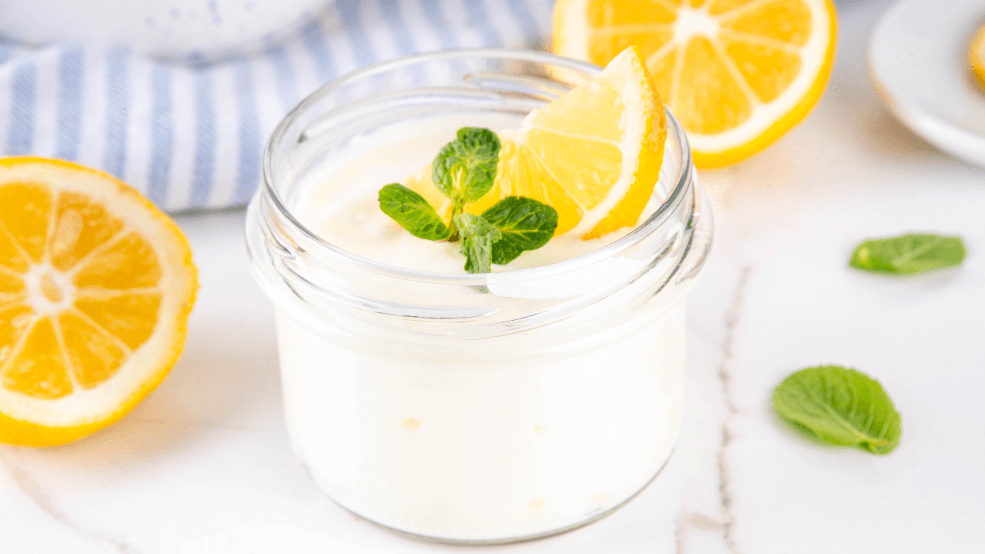 Veja como preparar uma mousse de iogurte com mel simples e saudável - QTU Questões do Universo
