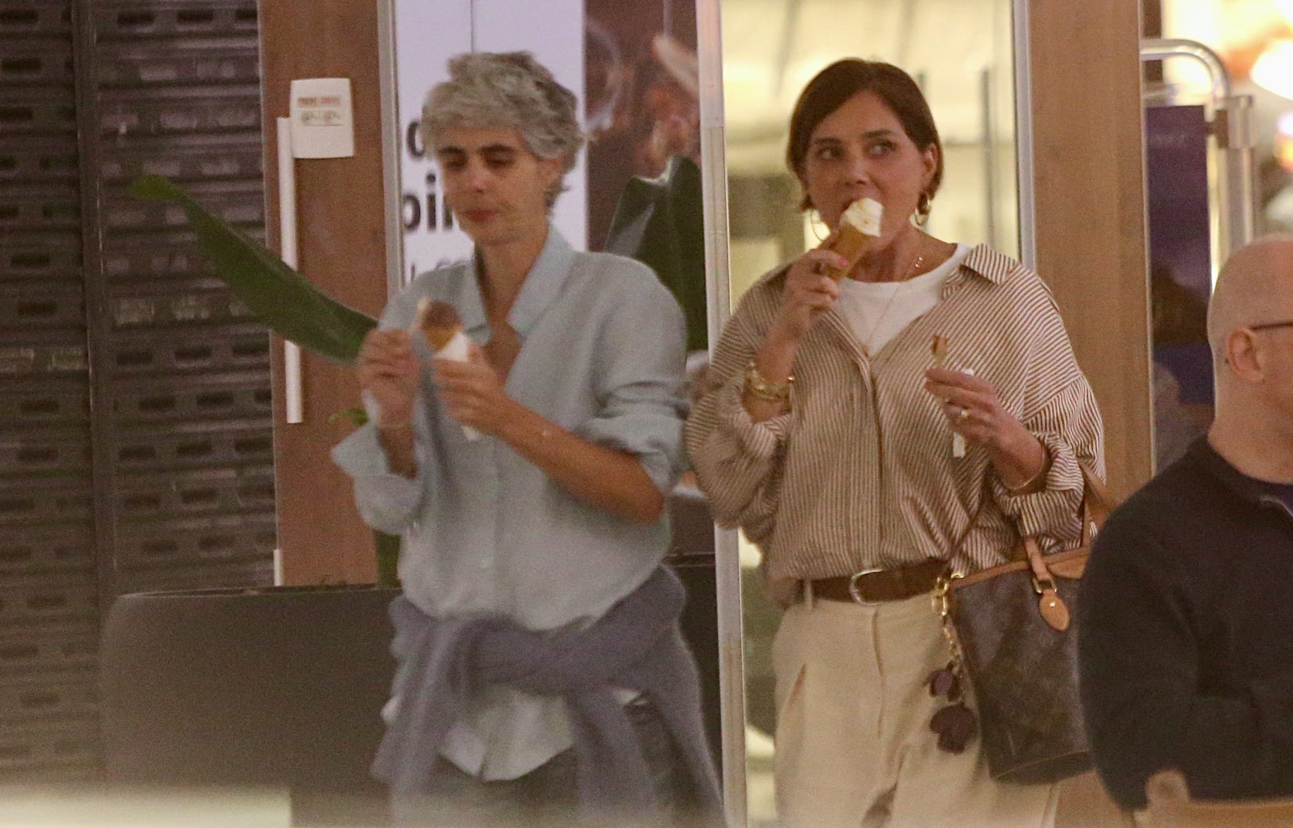 Heloísa Périssé é flagrada com namorada em sorveteria no RJ; veja fotos