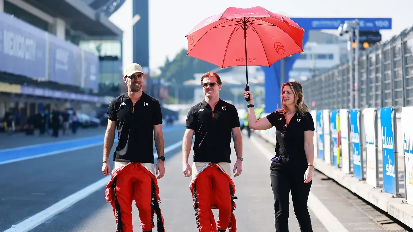 Citroën mantém Cassidy e Vergne para próxima temporada da Fórmula E - QTU Questões do Universo