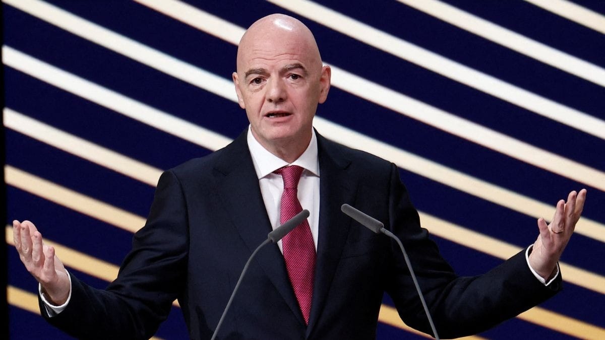 Oposição planeja criar torneios paralelos à FIFA para derrubar Infantino - QTU Questões do Universo
