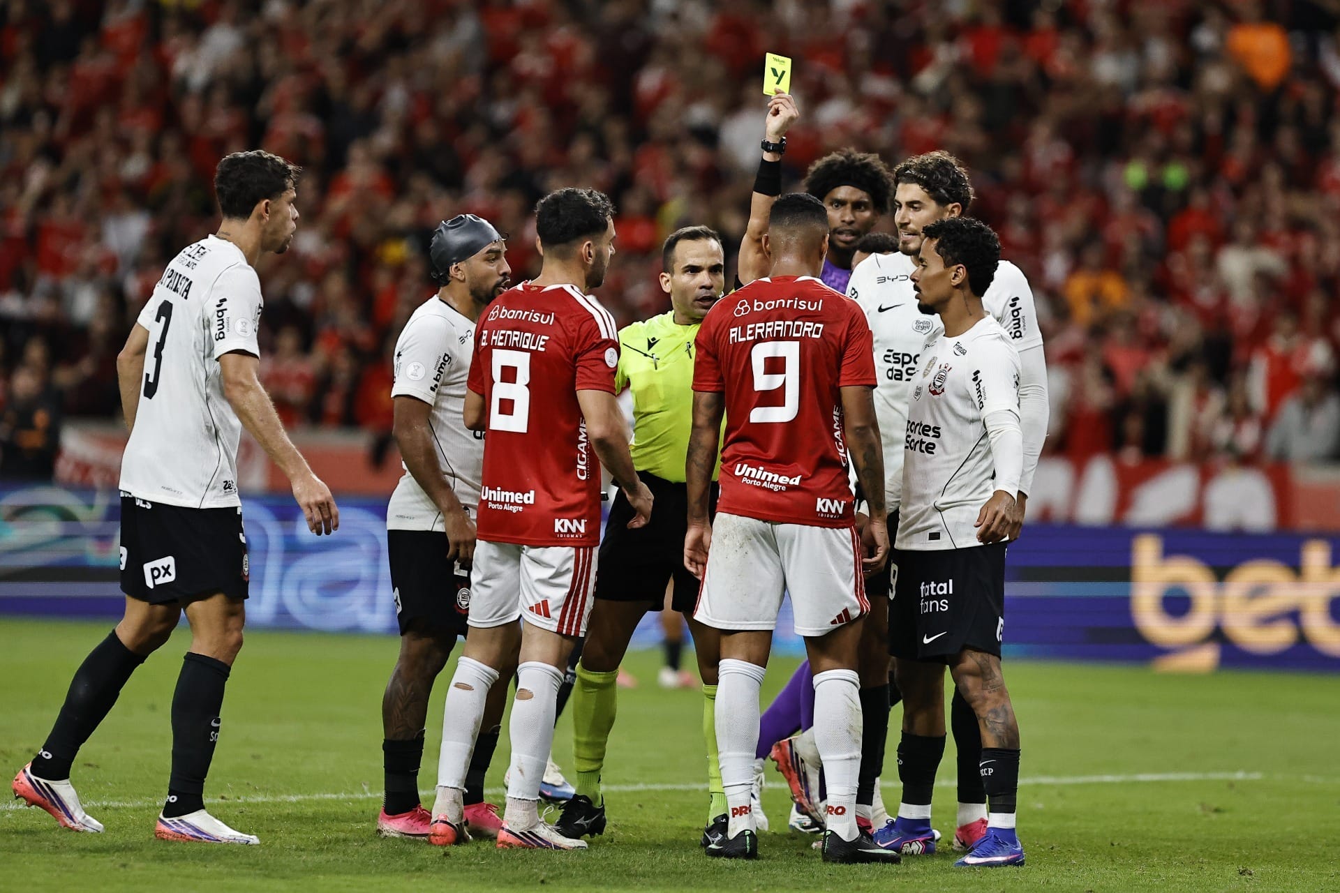 Internacional "cutuca" Corinthians antes de decisão na Copa do Brasil; veja - QTU Questões do Universo