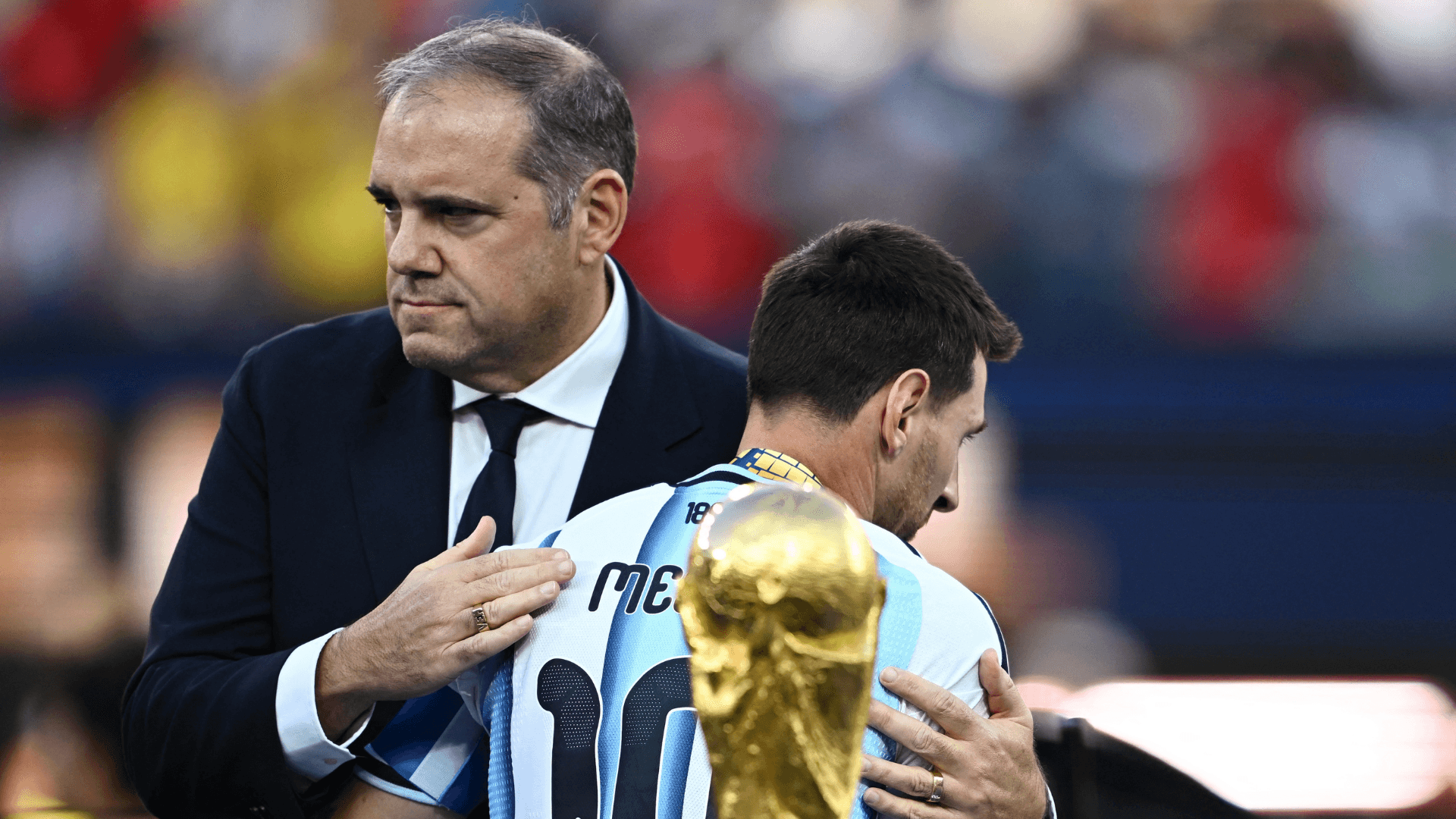 Presidente da Concacaf surge como favorito para desafiar Infantino na Fifa