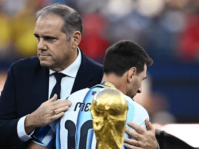 Presidente da Concacaf surge como favorito para desafiar Infantino na Fifa