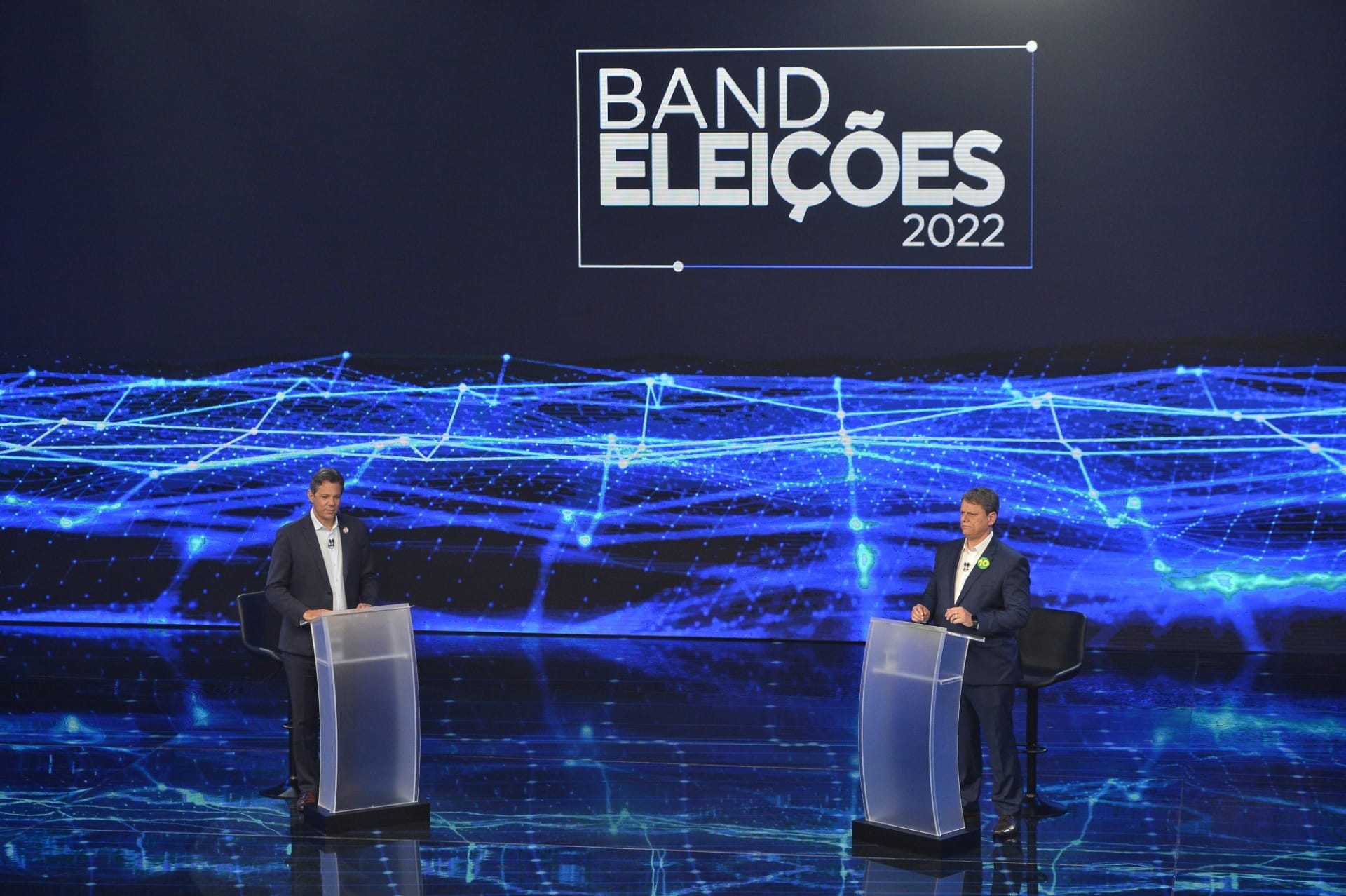 Band dá início à corrida eleitoral com debates para os governos estaduais - QTU Questões do Universo