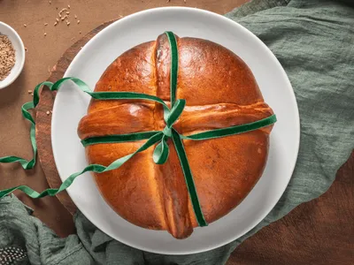 Conheça o folar transmontano e aprenda a receita de pão português
