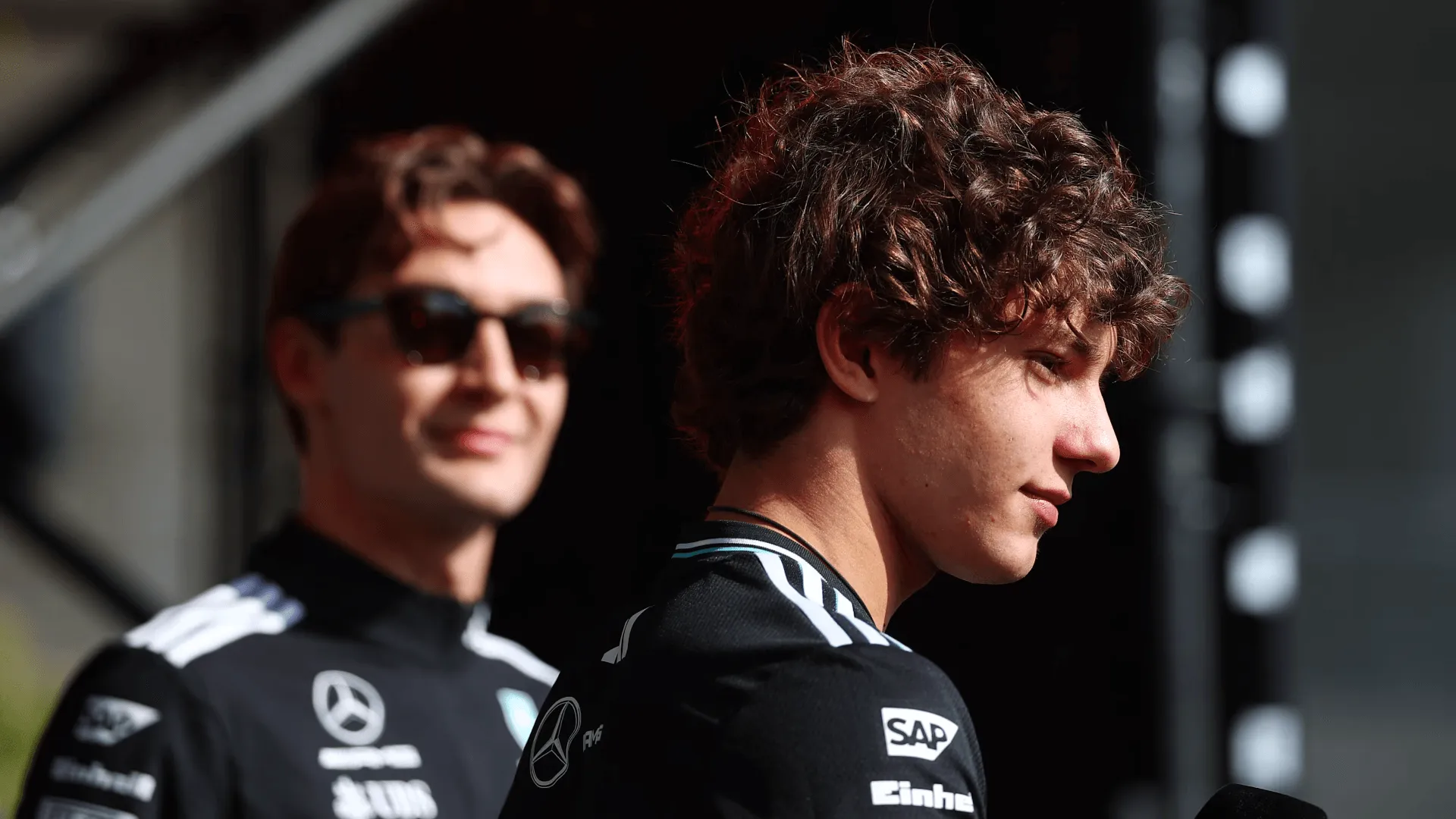 Kimi Antonelli e George Russell