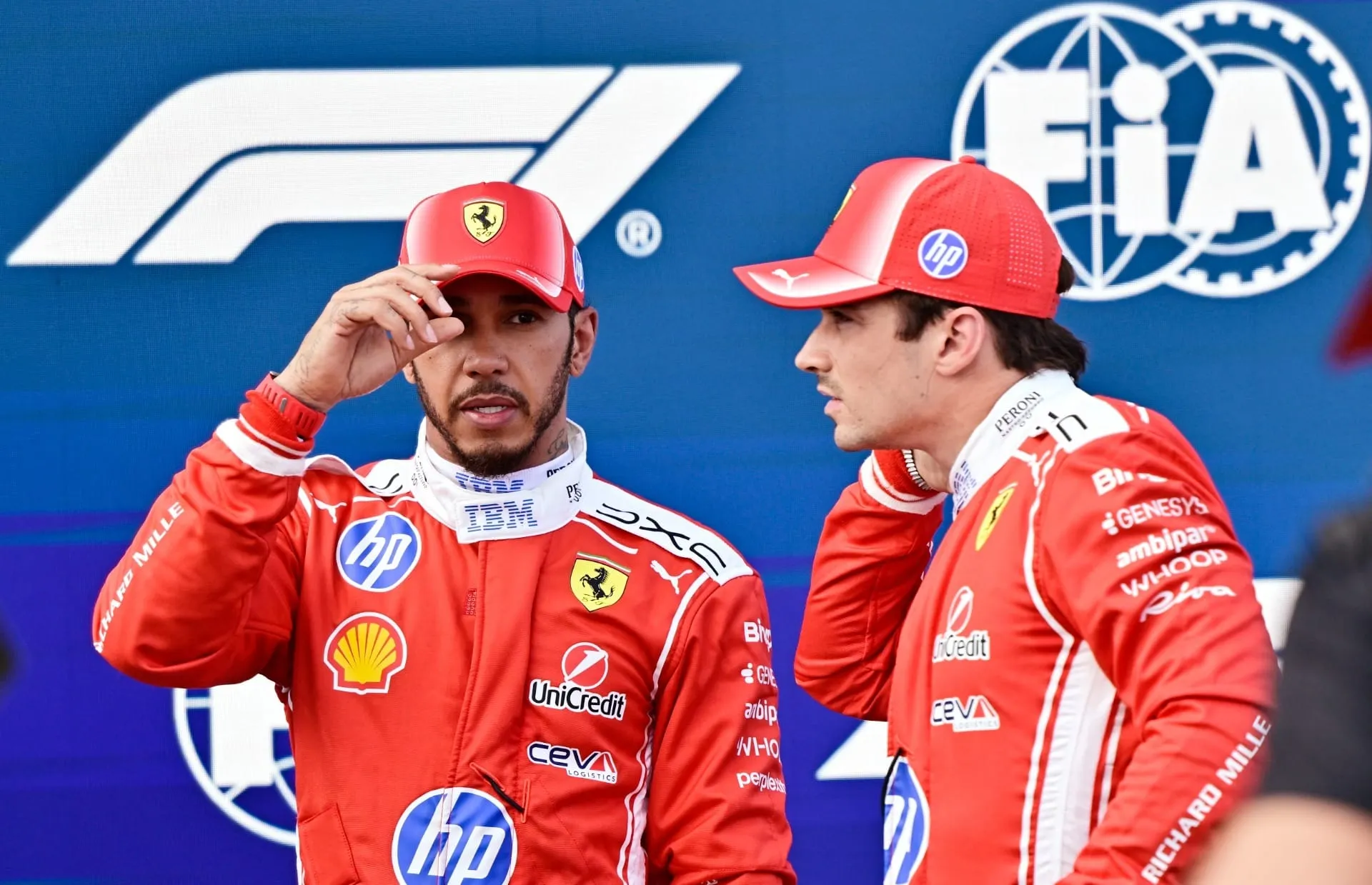Lewis Hamilton e Charles Leclerc