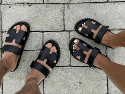 Chinelos deixam a praia e conquistam definitivamente o mundo da moda