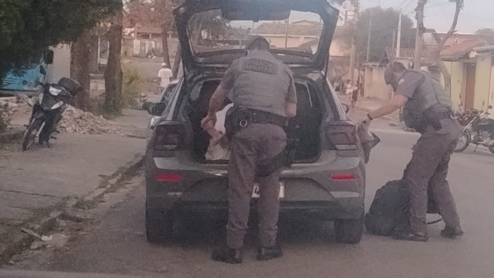 Suspeito de matar ex-companheira tenta fugir e é preso em Taubaté