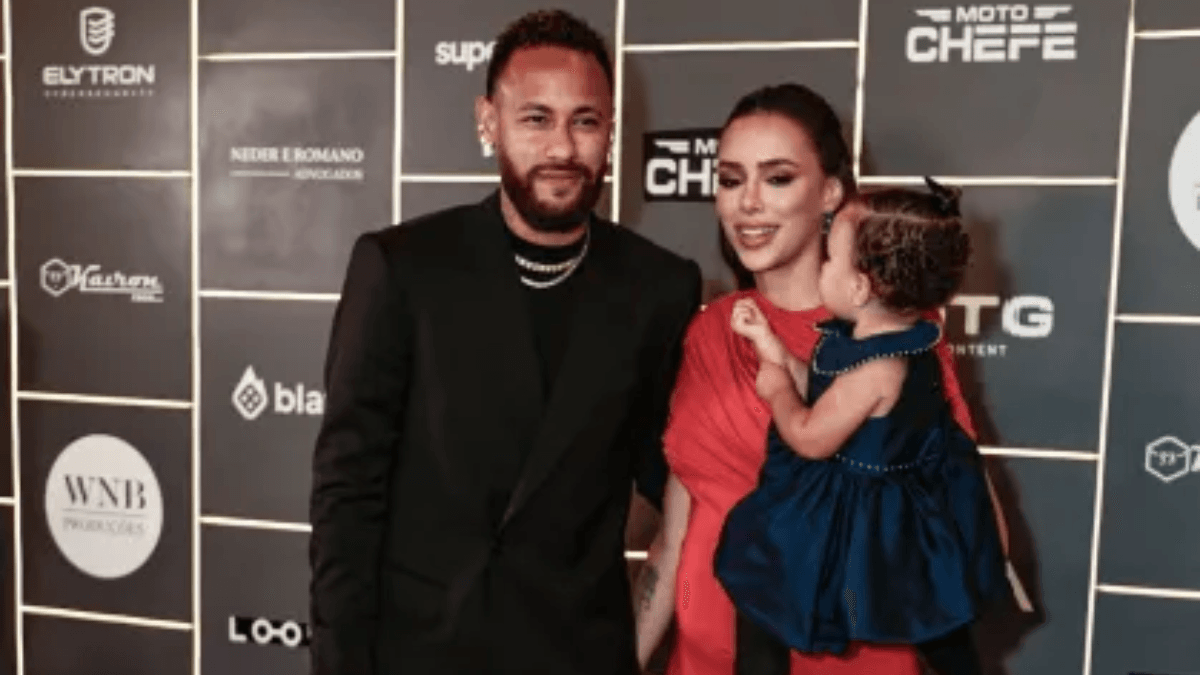 Por que nenhum jogador da seleção brasileira esteve no leilão do Neymar? - QTU Questões do Universo
