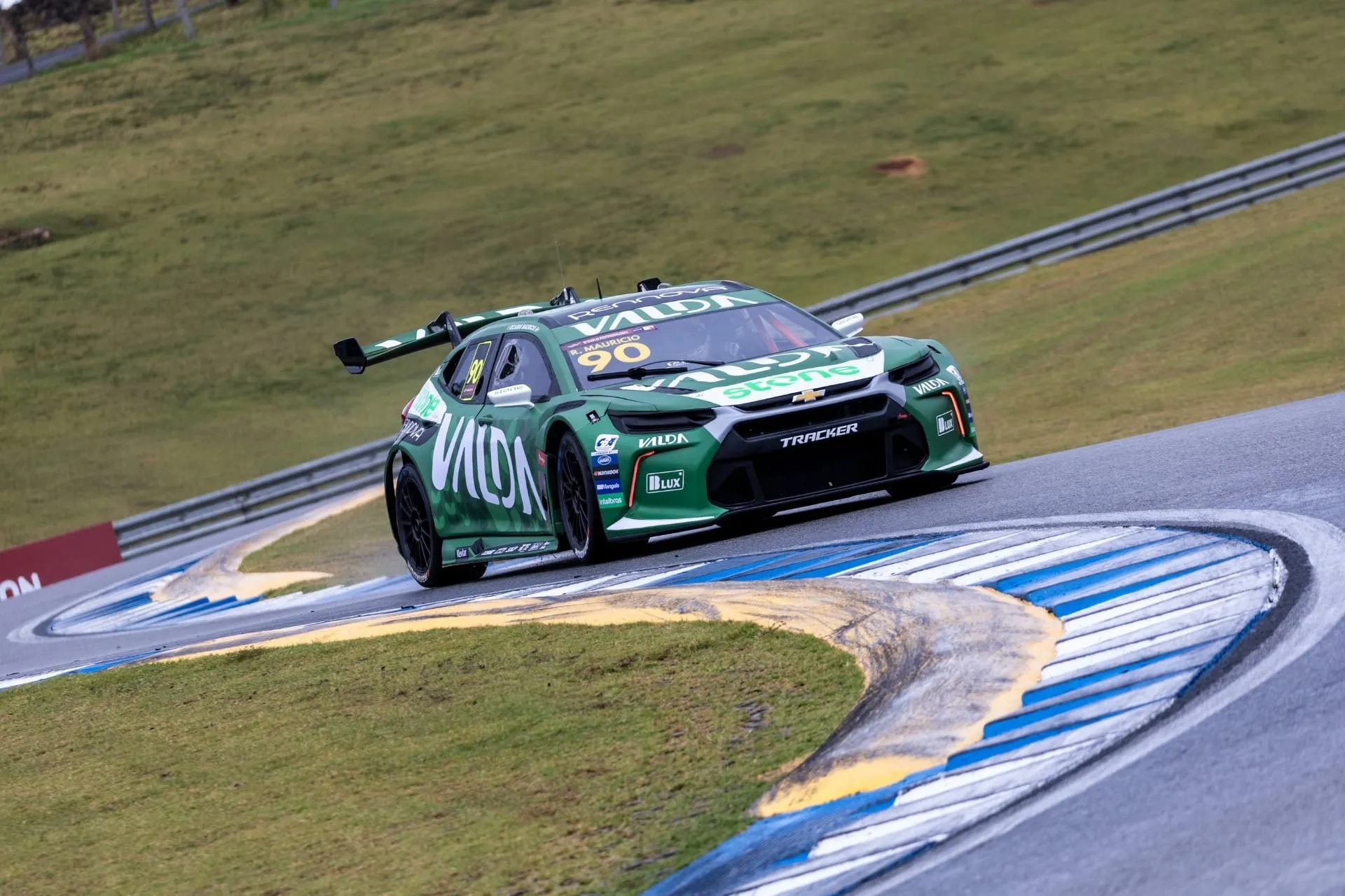 Ricardo Maurício lidera o campeonato da Stock Car